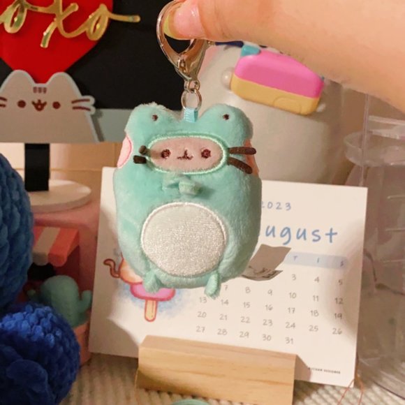 Pusheen Series 20 Enchanted Forest Frog Plush - Picture 3 of 3